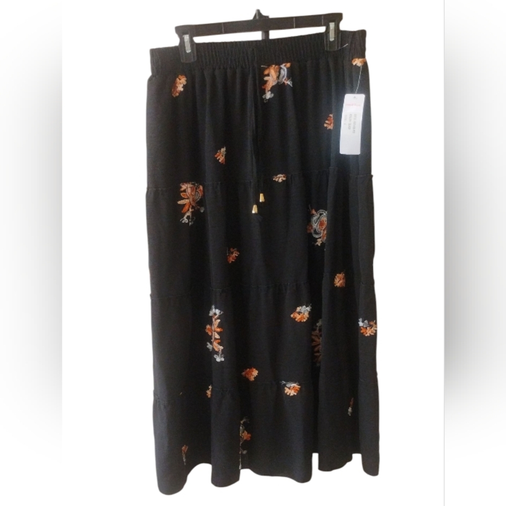 Ana Rose Black W Floral Embroidery Tiered Long Maxi Boho Skirt SZ L NWT